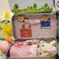🔥Het beste paascadeau - KOOP 1, KRIJG 1 GRATIS!!🎁🐇Konijntje-mama in een klein pluche blikken doosje